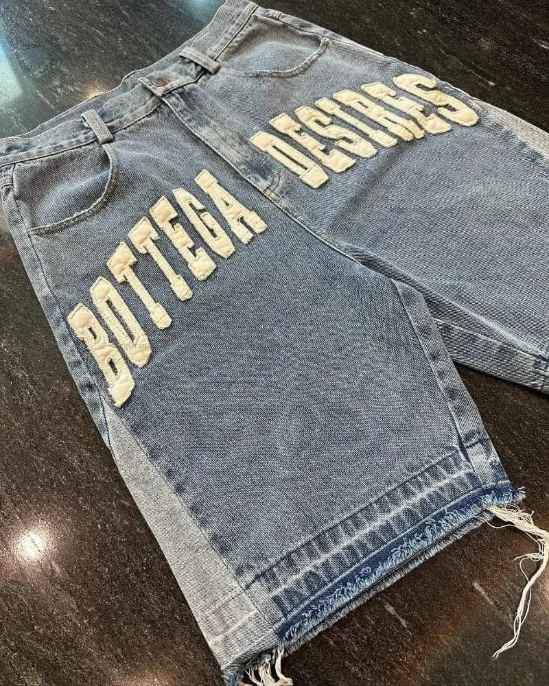 Pantalones cortos vaqueros Retro American Street Harajuku con Bordado de letras, pantalones vaqueros de gran tamaño para hombre Y2k, pantalones cortos holgados informales y versátiles para mujer