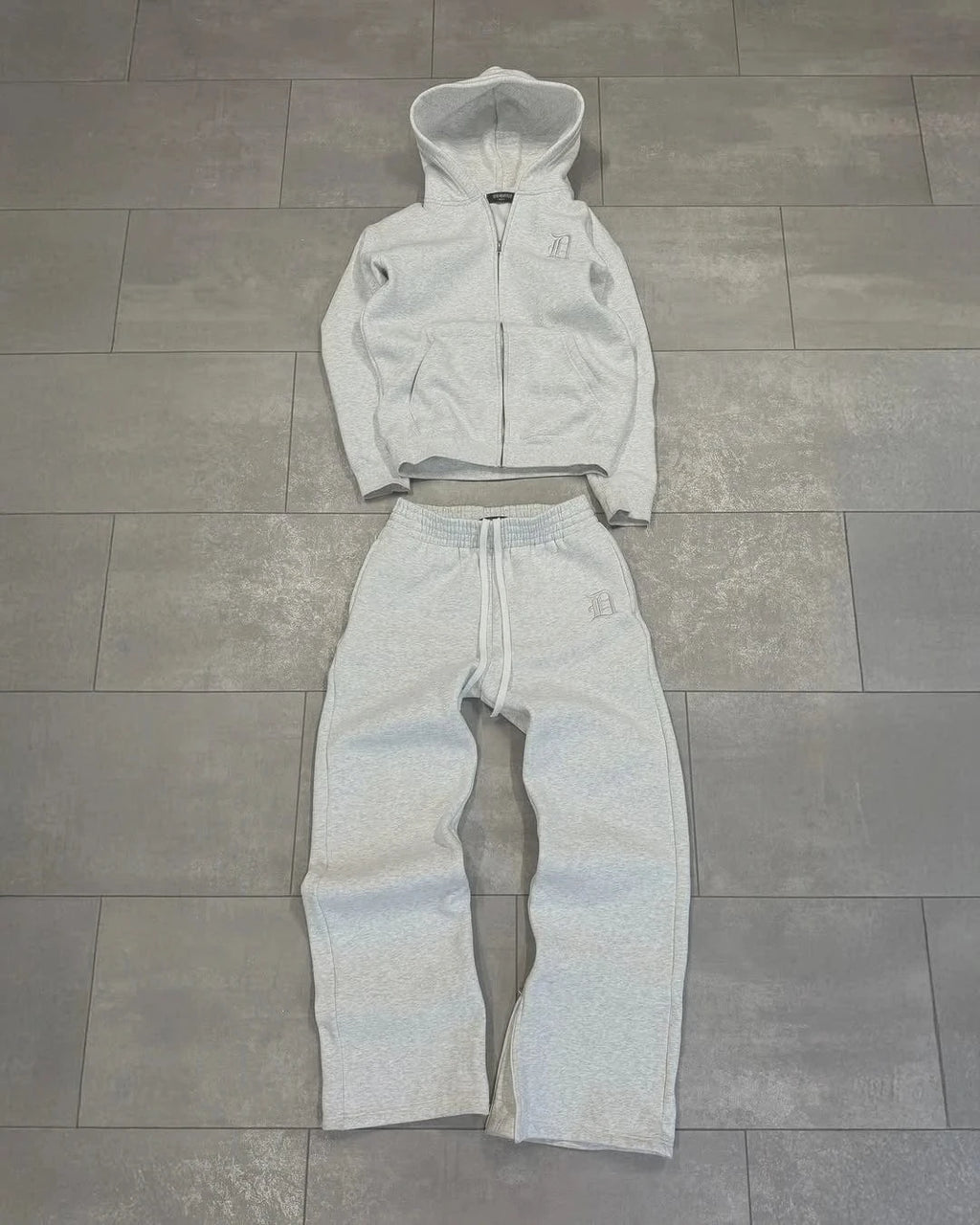 Ropa Y2K para hombre, sudaderas con capucha Harajuku, ropa de calle, pantalones de chándal góticos, conjunto de tendencias de moda, ropa deportiva de gran tamaño con patrón Retro bordado
