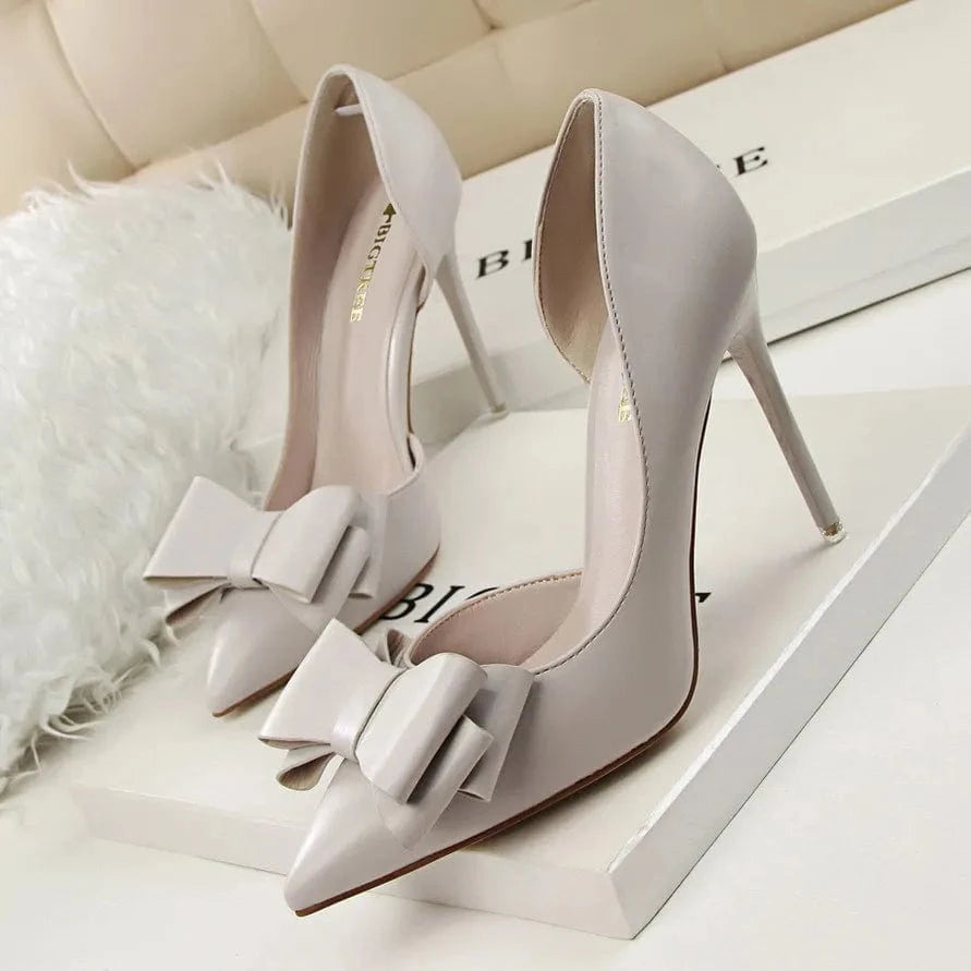 3168-2 Zapatillas de tacón alto con nudo de mariposa dulce a la moda, tacones finos, zapatillas de bolsillo poco profundas, zapatos de mujer de cuero Pu Artificial