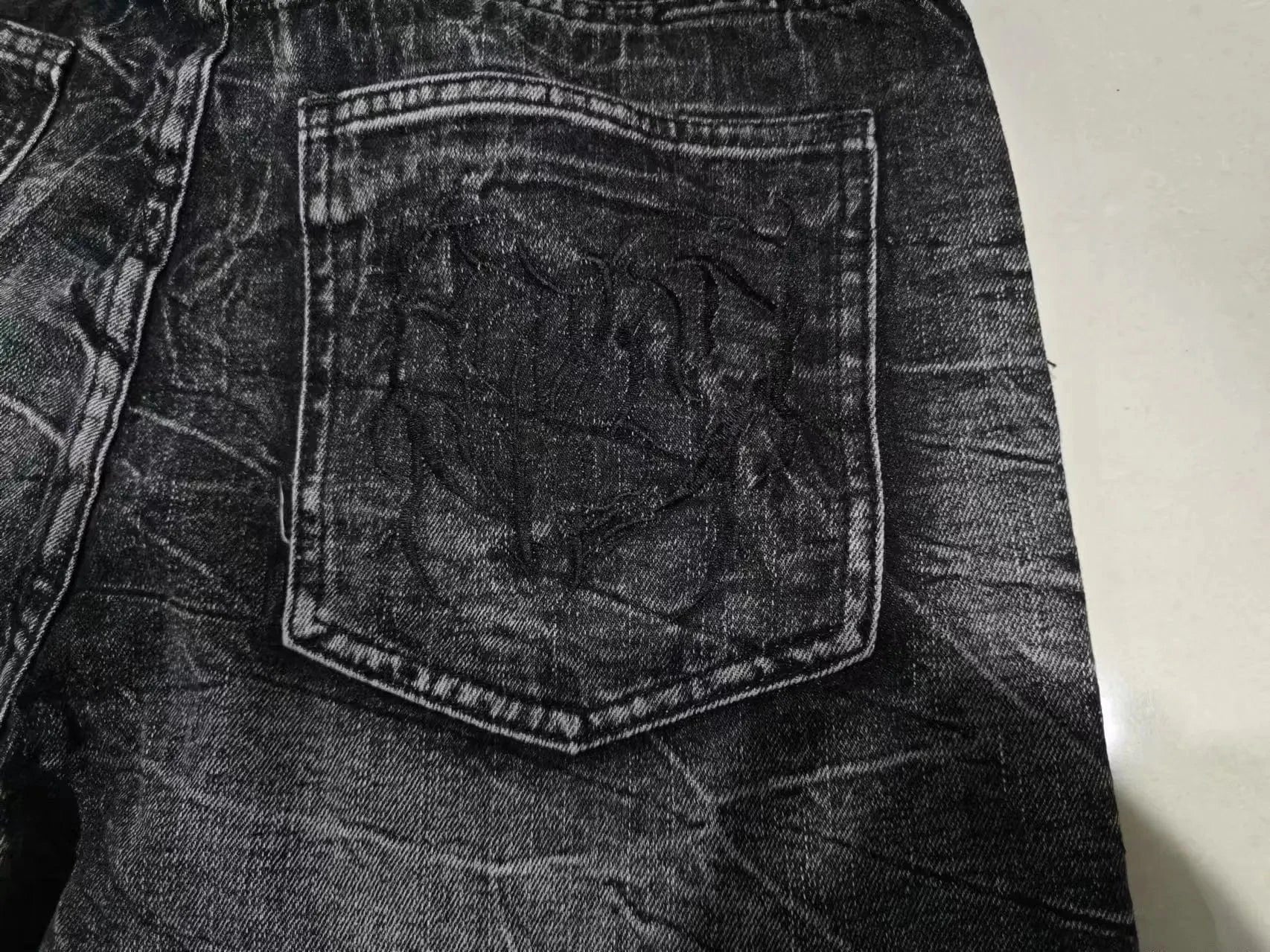 Pantalones Baggy