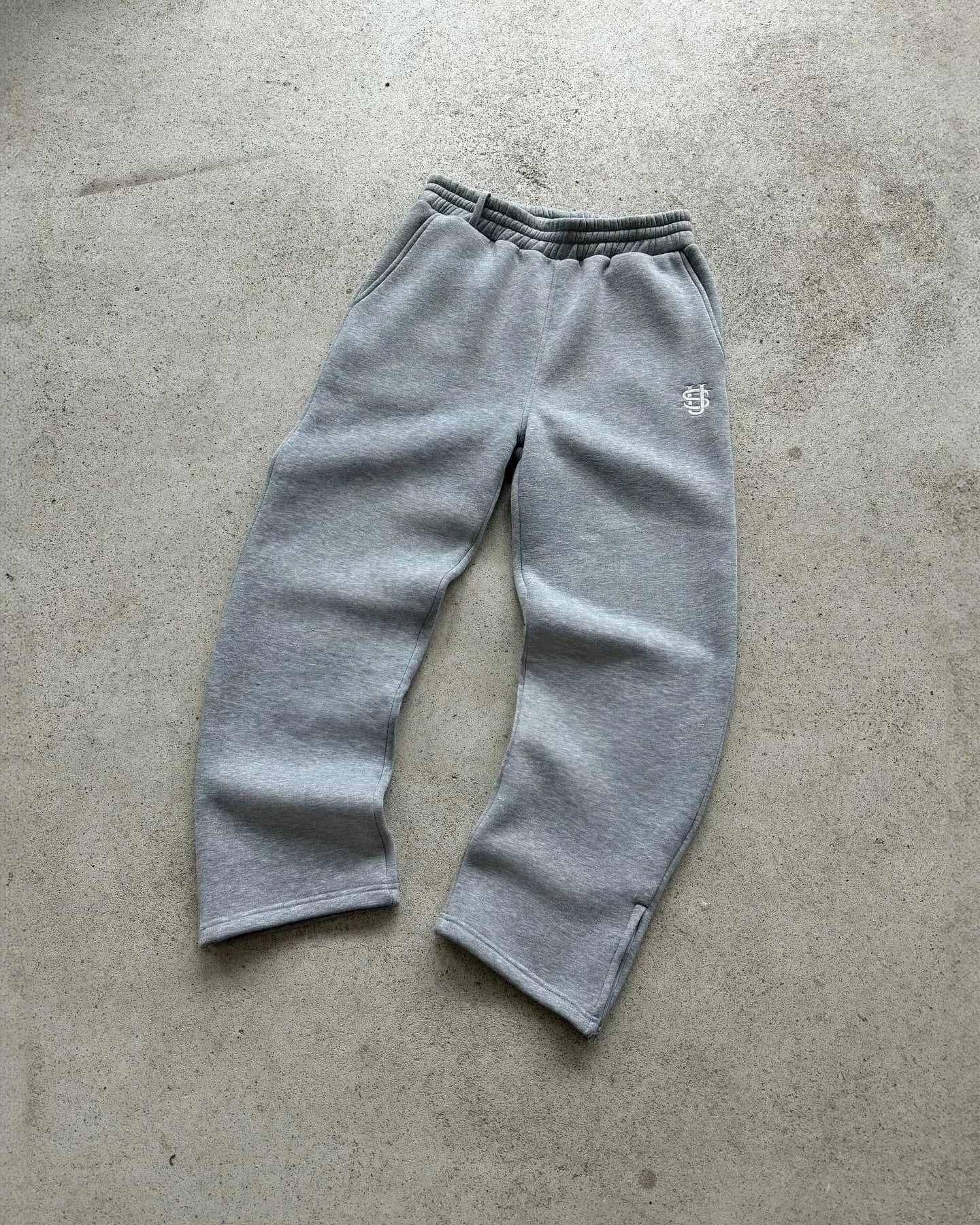 Ropa Y2K para hombre, sudaderas con capucha Harajuku, ropa de calle, pantalones de chándal góticos, conjunto de tendencias de moda, ropa deportiva de gran tamaño con patrón Retro bordado